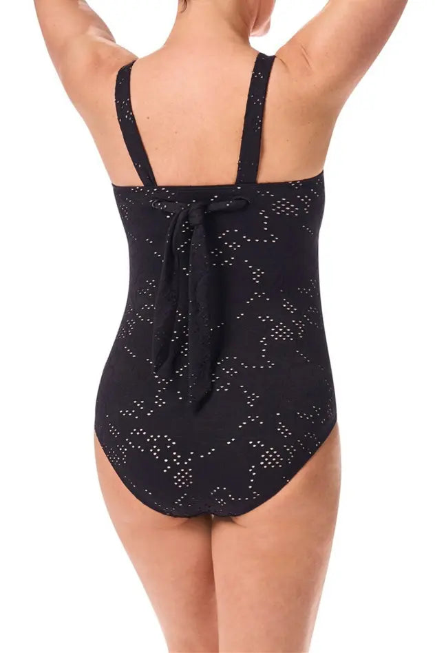 Makri One-Piece black/sand