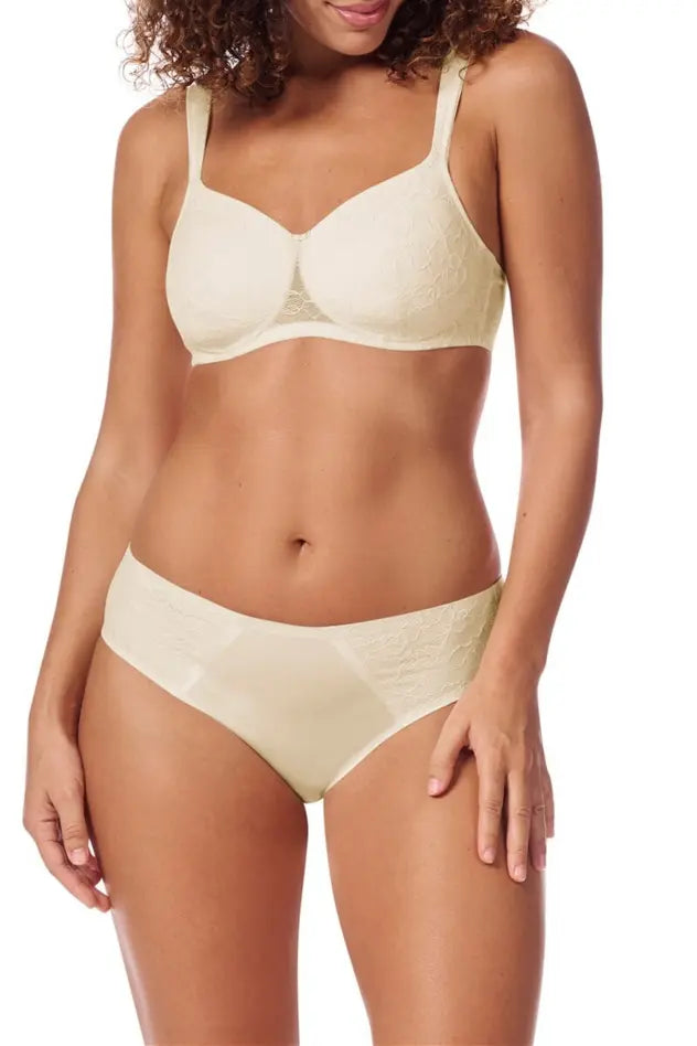 Camilla Padded Wire-Free Bra - off white