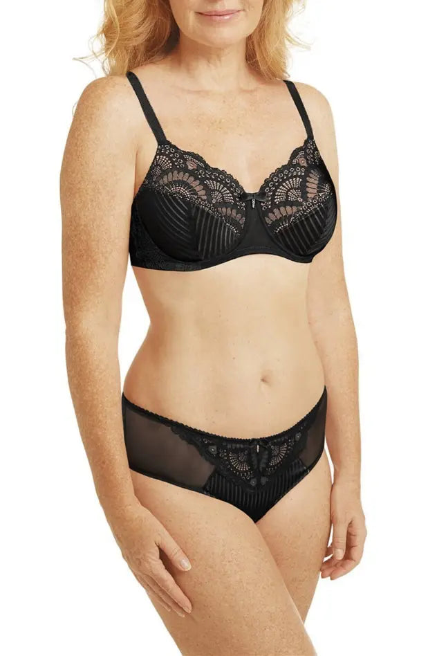 Karolina Padded Wire-Free Bra - black/sand